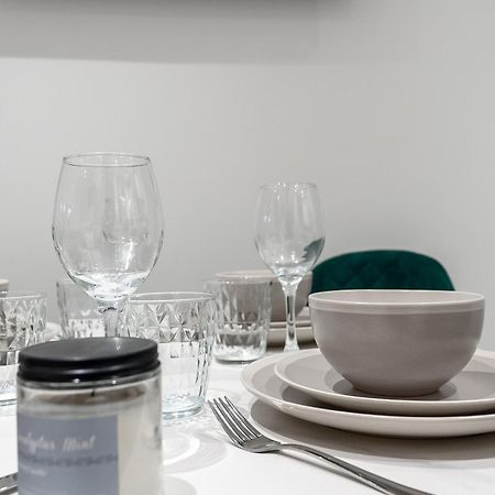 Beautiful Flat Near Central London - Entire Flat - Equipped Kitchen - Private Bathroom Exterior photo