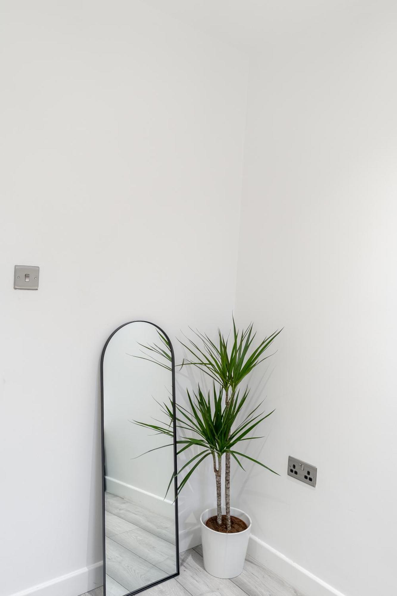 Beautiful Flat Near Central London - Entire Flat - Equipped Kitchen - Private Bathroom Exterior photo