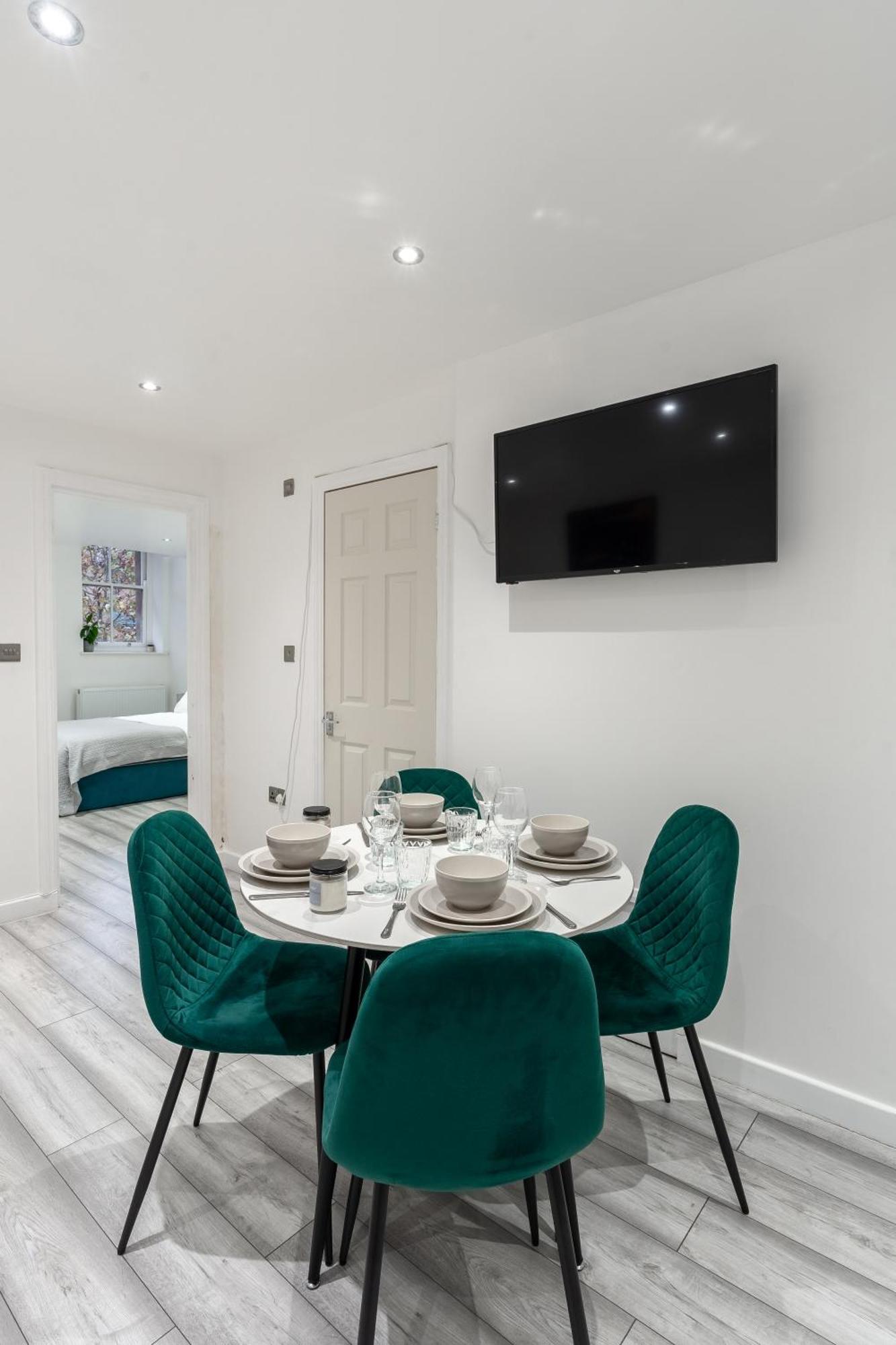 Beautiful Flat Near Central London - Entire Flat - Equipped Kitchen - Private Bathroom Exterior photo