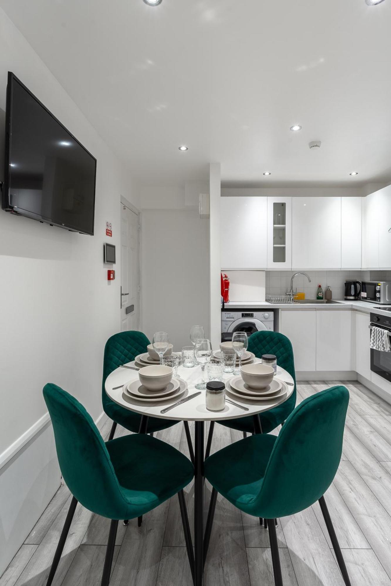 Beautiful Flat Near Central London - Entire Flat - Equipped Kitchen - Private Bathroom Exterior photo
