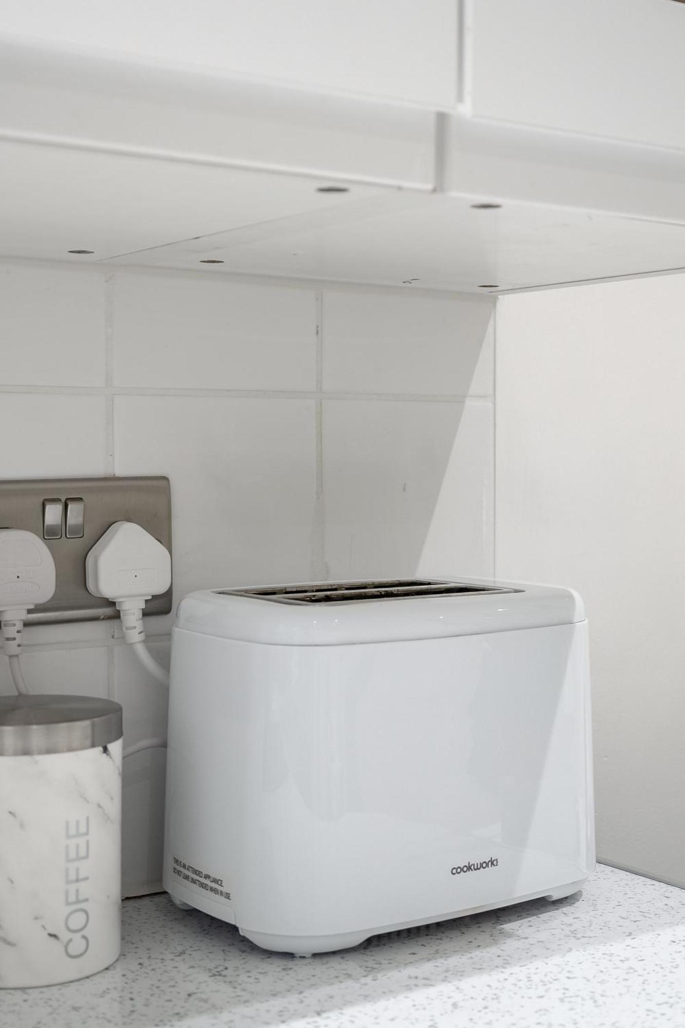 Beautiful Flat Near Central London - Entire Flat - Equipped Kitchen - Private Bathroom Exterior photo