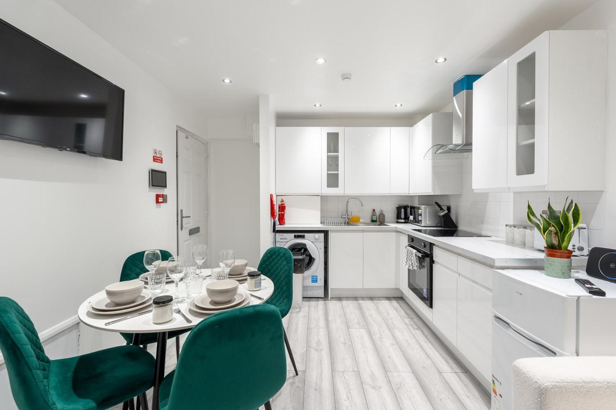 Beautiful Flat Near Central London - Entire Flat - Equipped Kitchen - Private Bathroom Exterior photo