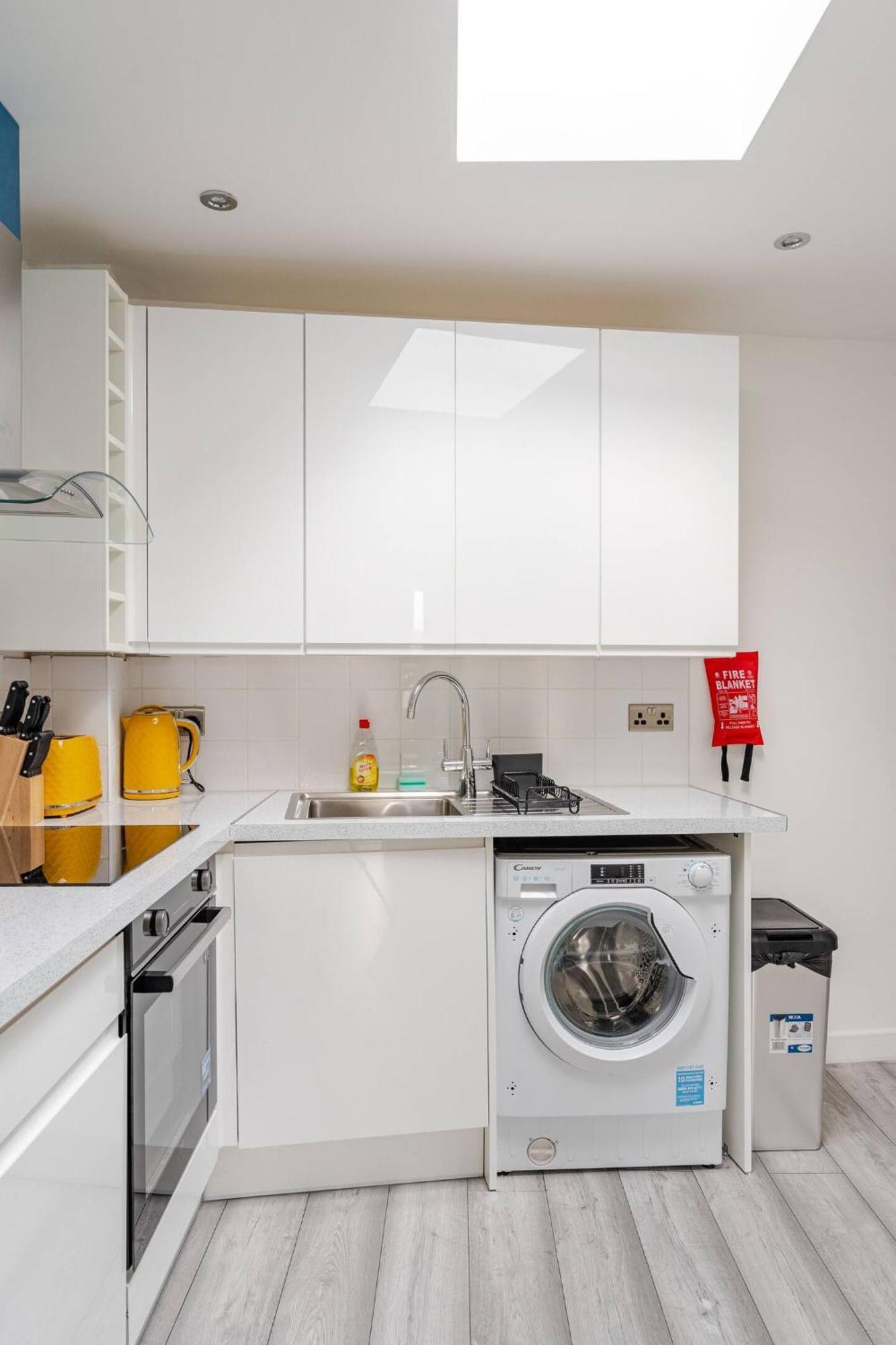Beautiful Flat Near Central London - Entire Flat - Equipped Kitchen - Private Bathroom Exterior photo